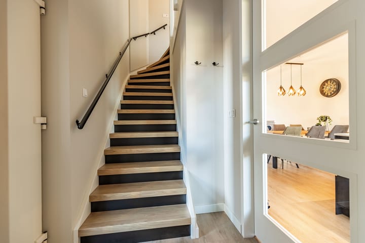 Photo 8 of Spitter 22