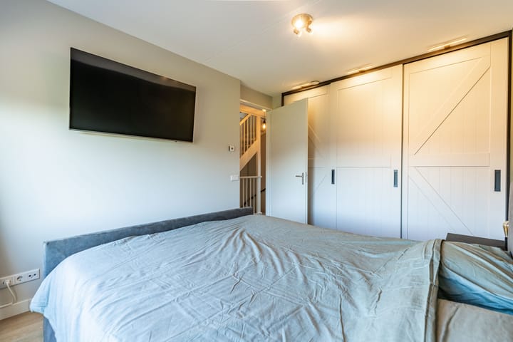 Photo 24 of Spitter 22