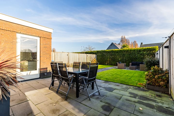 Photo 34 of Spitter 22