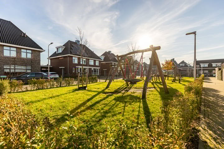 Photo 42 of Spitter 22