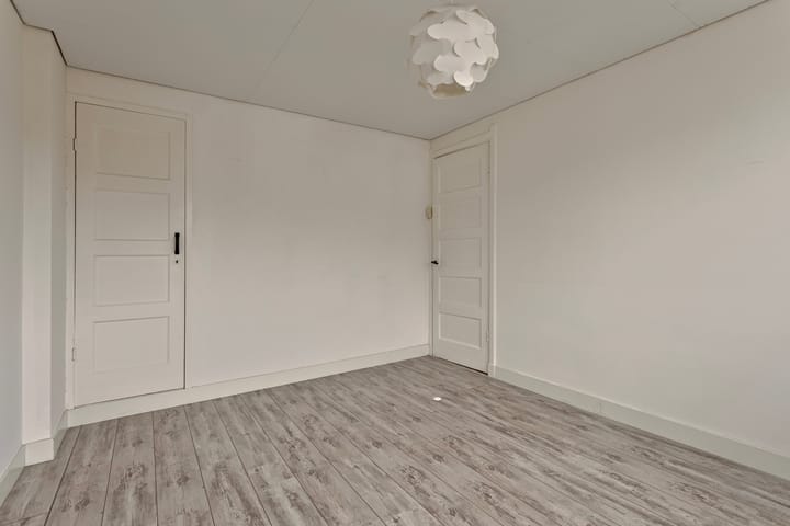 Foto 12 van Veluwestraat 97