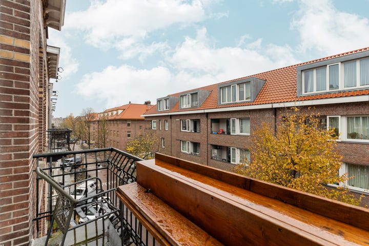 View photo 6 of Retiefstraat 47-3