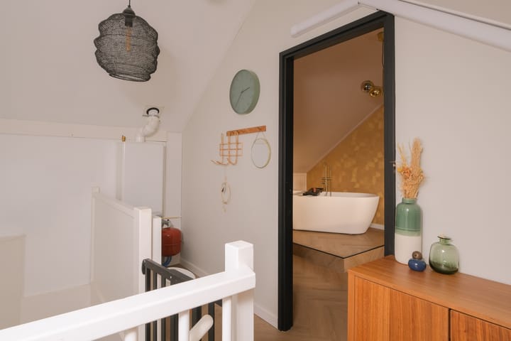 Foto 29 van Van Lunterenstraat 23