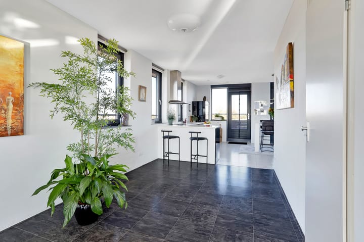 Photo 21 of Willem van Leusdenlaan 69