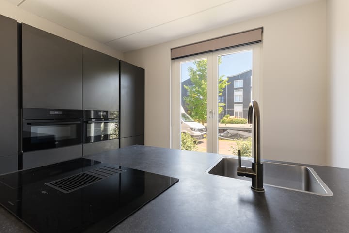 Foto 9 van Waadse Poldergracht 57