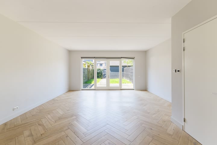 Foto 3 van Waadse Poldergracht 57