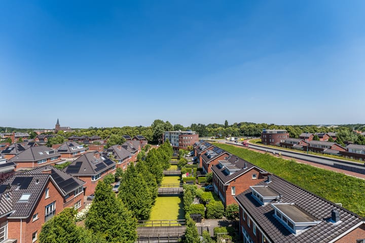 Photo 34 of Willem van Leusdenlaan 69