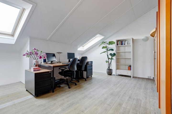 Photo 45 of Willem van Leusdenlaan 69