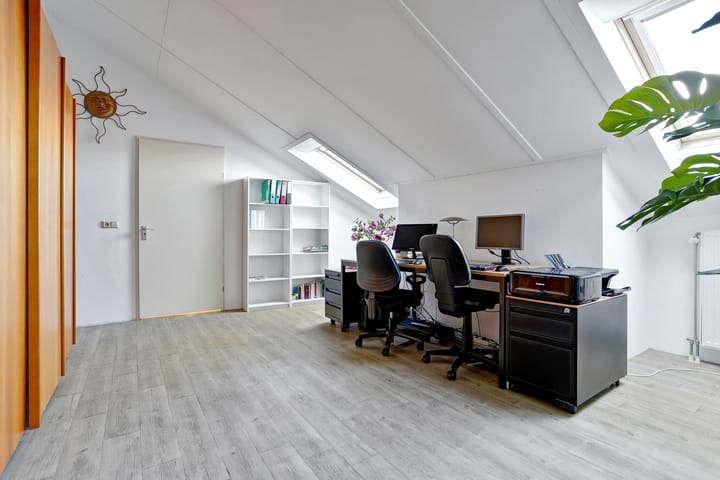 Photo 47 of Willem van Leusdenlaan 69