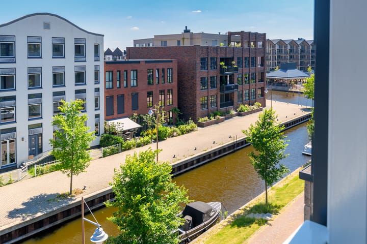 Foto 32 van Waadse Poldergracht 57