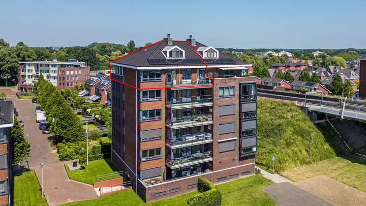 Photo 1 of Willem van Leusdenlaan 69