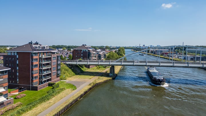 Photo 60 of Willem van Leusdenlaan 69