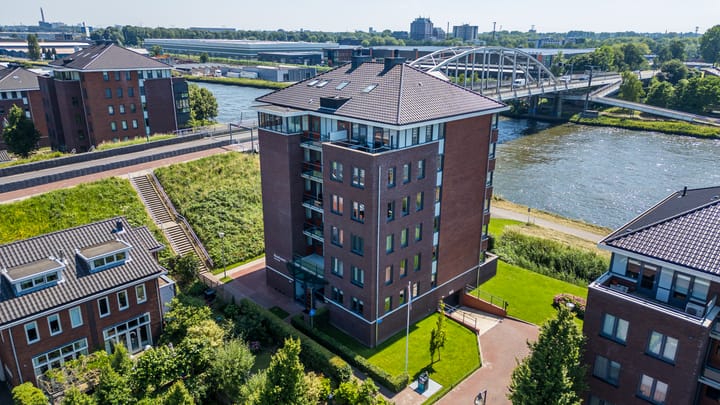 Photo 64 of Willem van Leusdenlaan 69