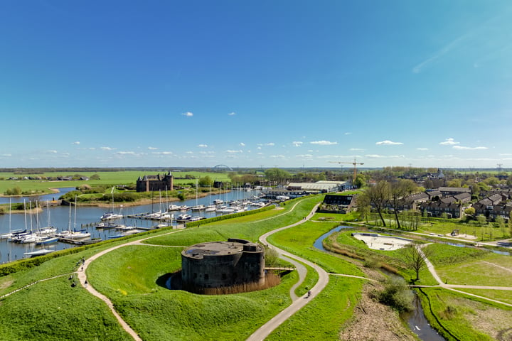 Bekijk foto 32 van Westbatterijlaan 2