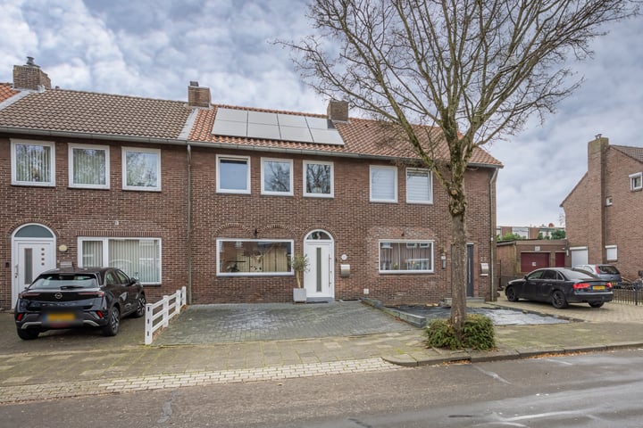 Bekijk foto 1 van Maarstraat 27