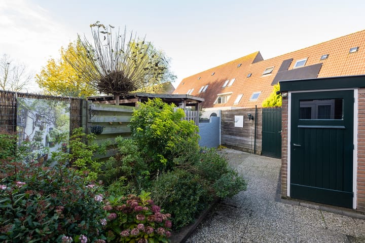 Foto 25 van Van Lennepstraat 31