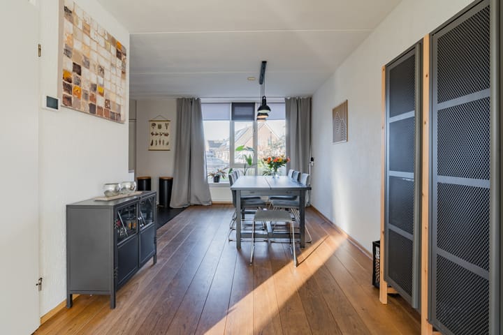 Photo 10 of Nicolaas Oostinghweg 19