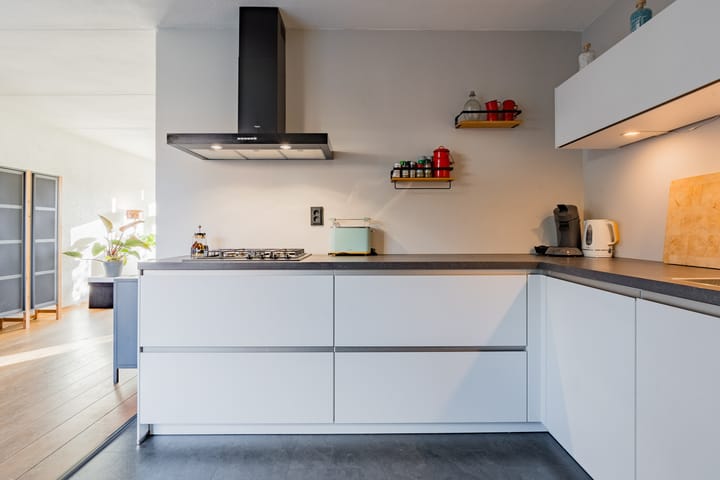 Photo 14 of Nicolaas Oostinghweg 19