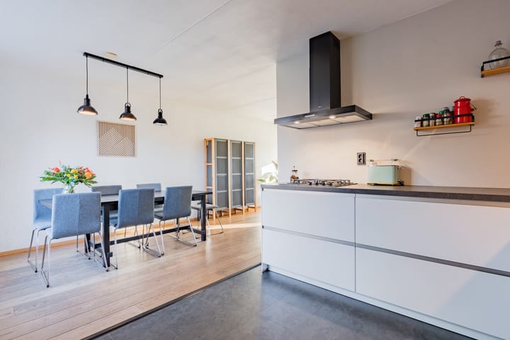 Photo 15 of Nicolaas Oostinghweg 19