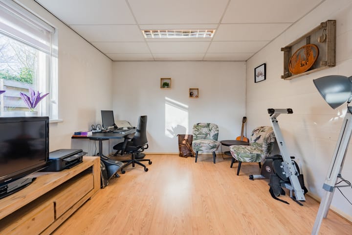 Photo 16 of Nicolaas Oostinghweg 19