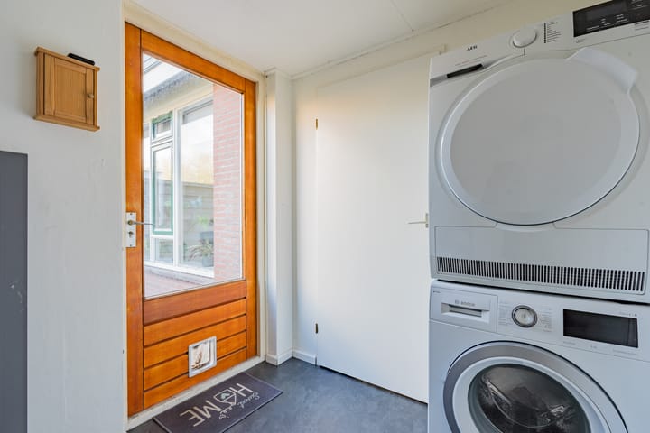 Photo 18 of Nicolaas Oostinghweg 19