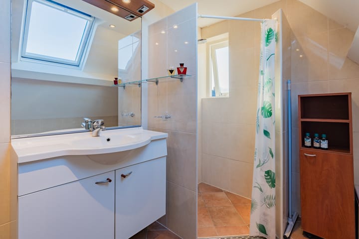 Photo 27 of Nicolaas Oostinghweg 19