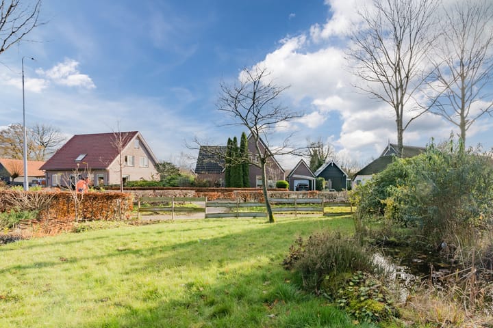 Photo 36 of Nicolaas Oostinghweg 19