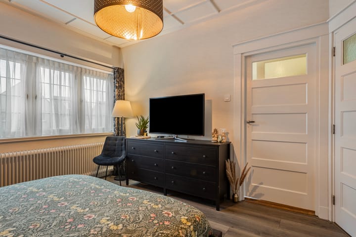 Foto 23 van Nispensestraat 87