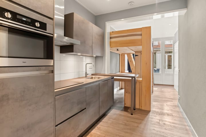 Foto 16 van Van Marumstraat 8-ZW