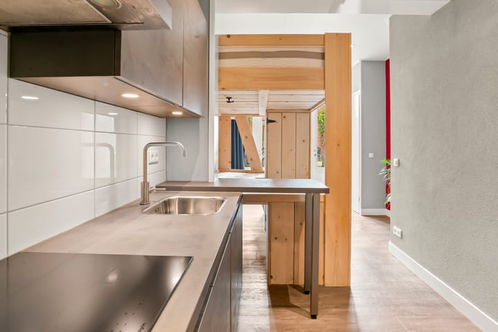 Foto 18 van Van Marumstraat 8-ZW