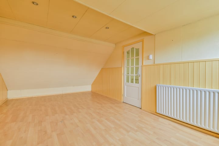 Foto 25 van Maasstraat 132