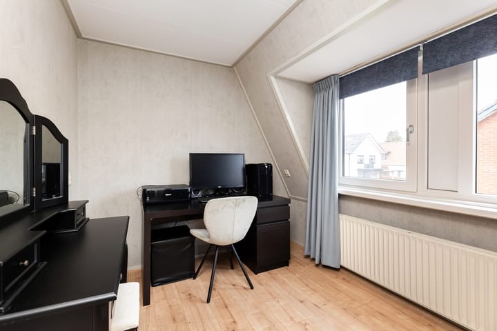 Foto 24 van Kerkweg 41