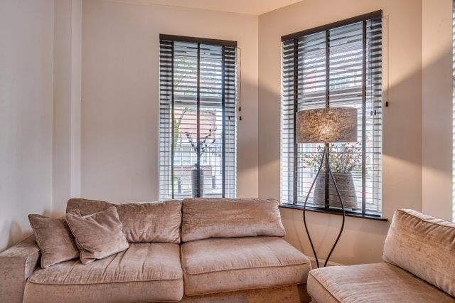 Photo 15 of van Cleefstraat 1