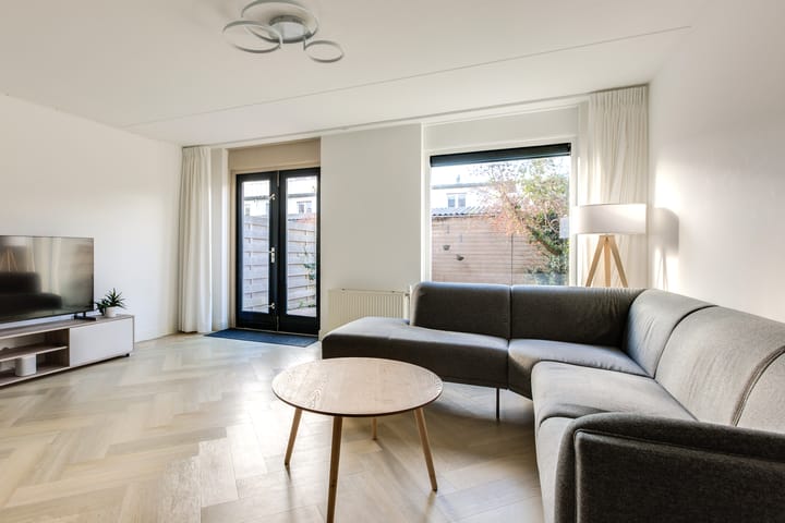 Foto 11 van Schouw 70