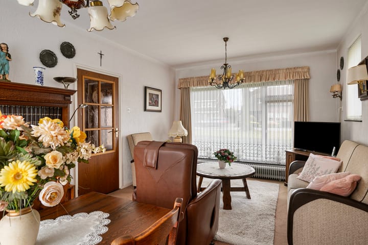 Foto 14 van Vlierdenseweg 68