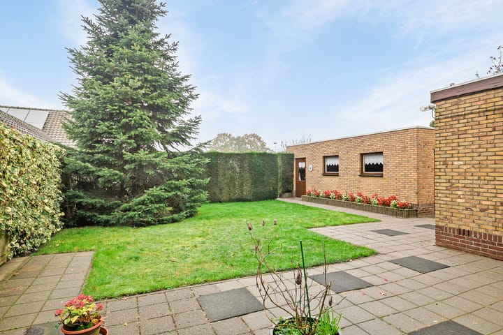 Foto 33 van Vlierdenseweg 68