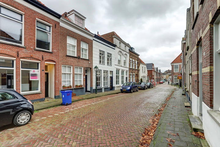 Bekijk foto 42 van Vismarktstraat 22