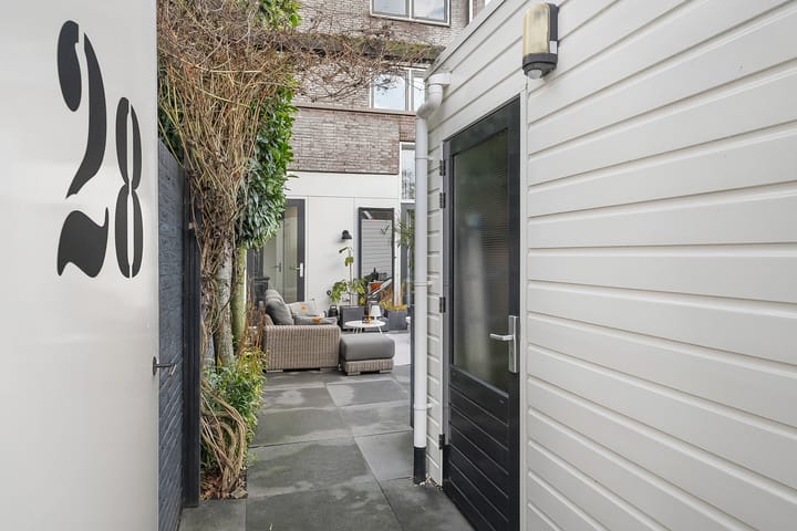 Foto 40 van Lisdodde 28