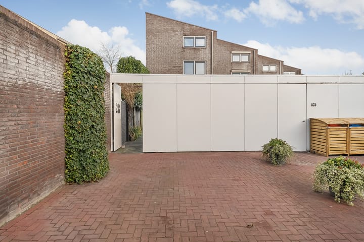 Foto 41 van Lisdodde 28