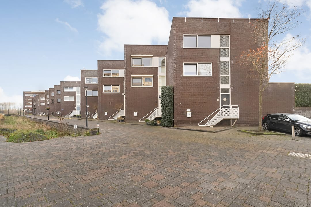 Foto 43 van Lisdodde 28