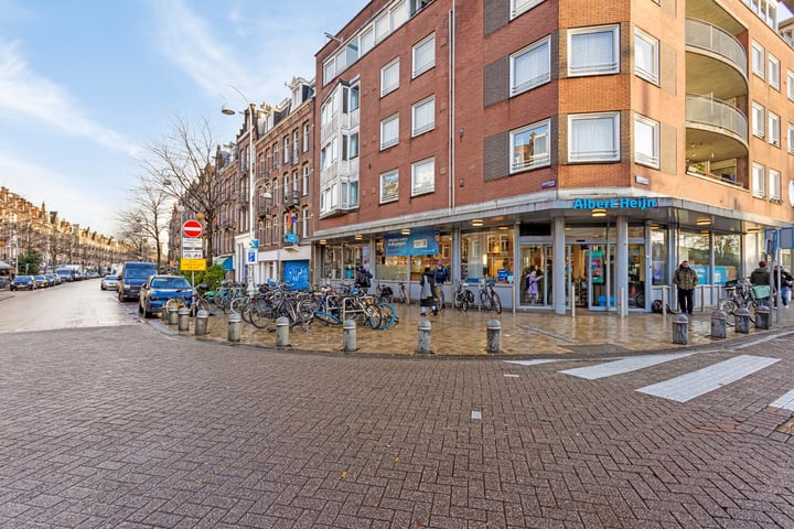 Bekijk foto 21 van Madurastraat 9-D