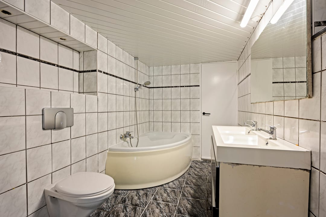 Foto 16 van Esstraat 70