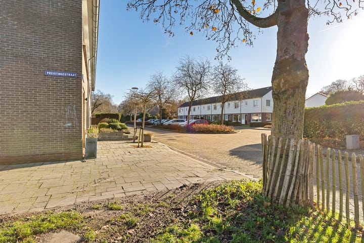 Foto 36 van Preistingestraat 57