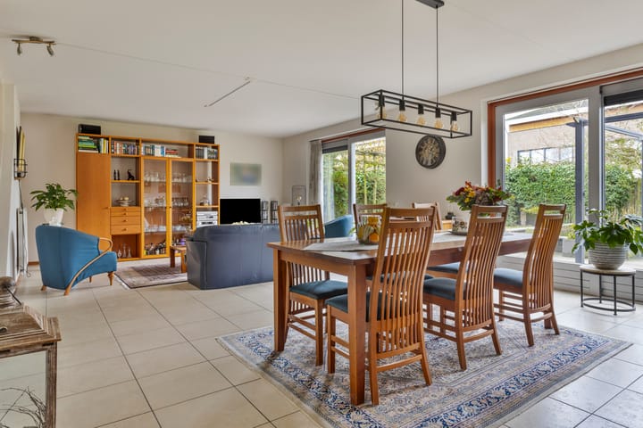 Foto 11 van Guldenroedestraat 15