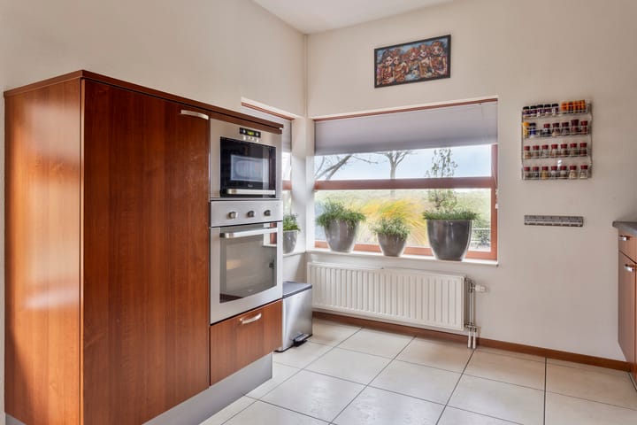 Foto 14 van Guldenroedestraat 15