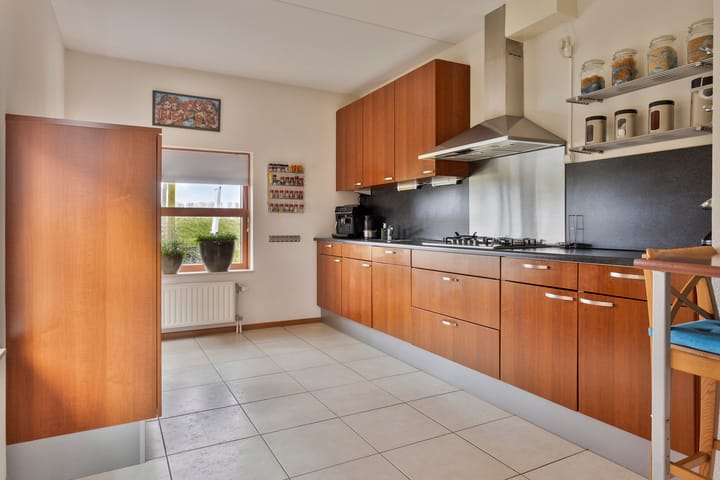 Foto 15 van Guldenroedestraat 15