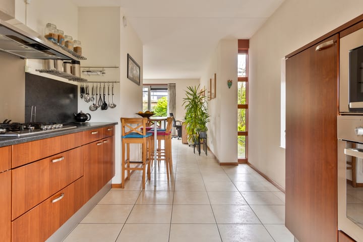 Foto 17 van Guldenroedestraat 15