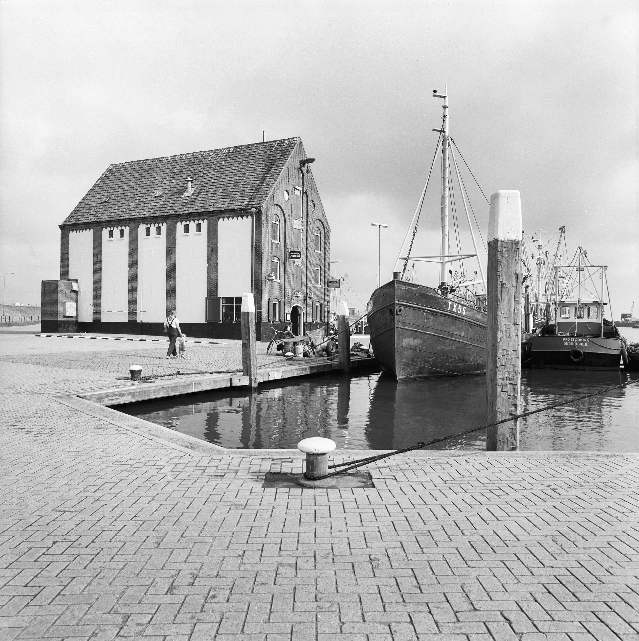 Foto 15 van Haven 8-B