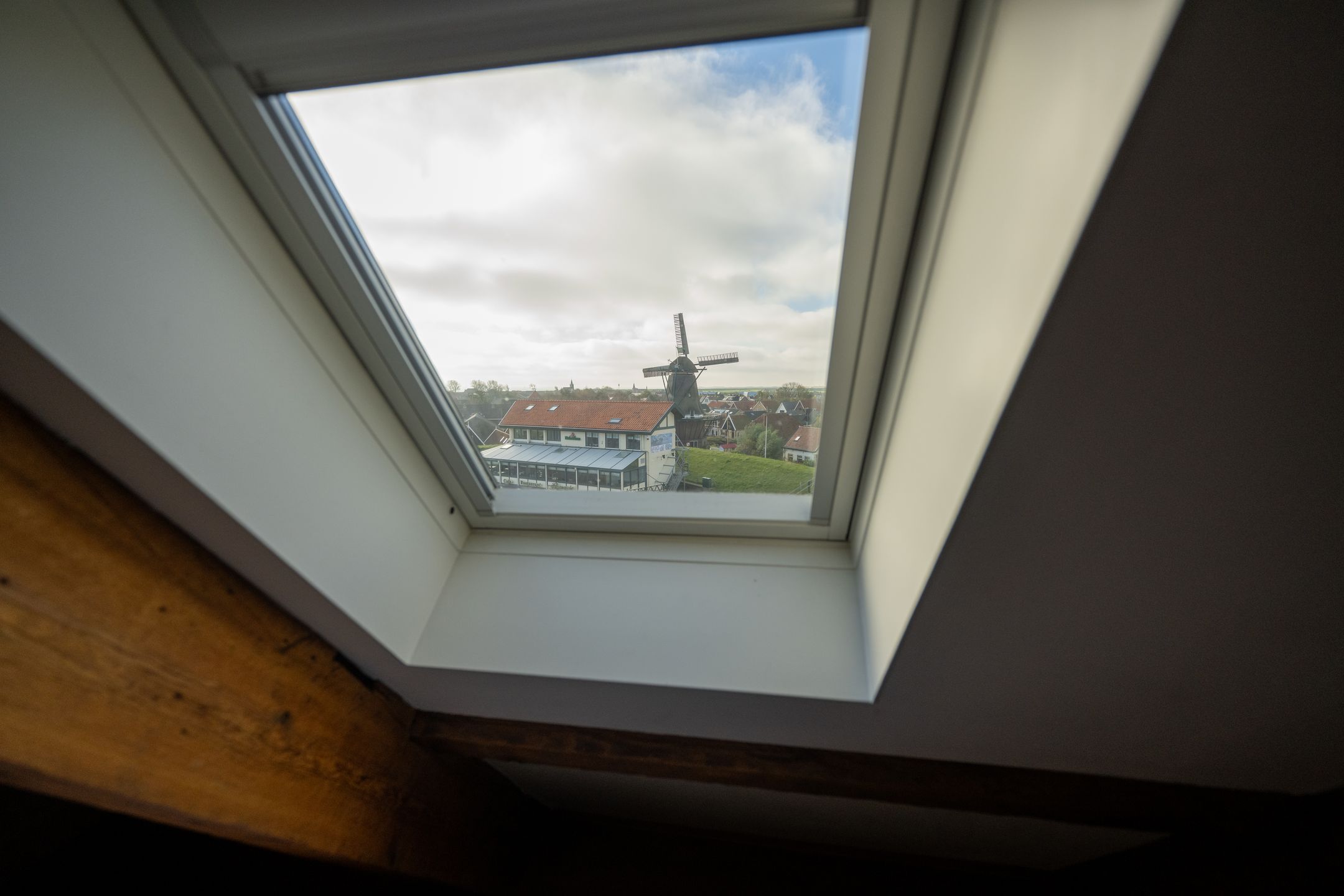 Foto 30 van Haven 8-B