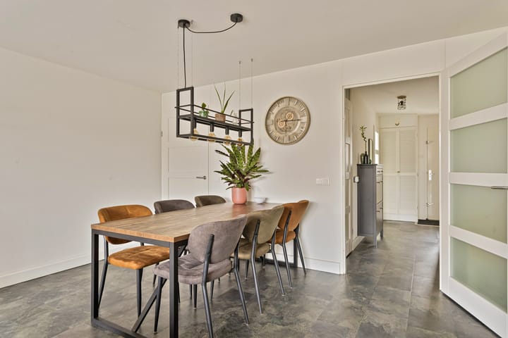 Foto 13 van Anna Bijnsstraat 58